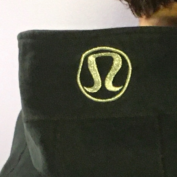 GUC Size 6🍋Lululemon black Scuba Hoodie - Picture 6 of 7